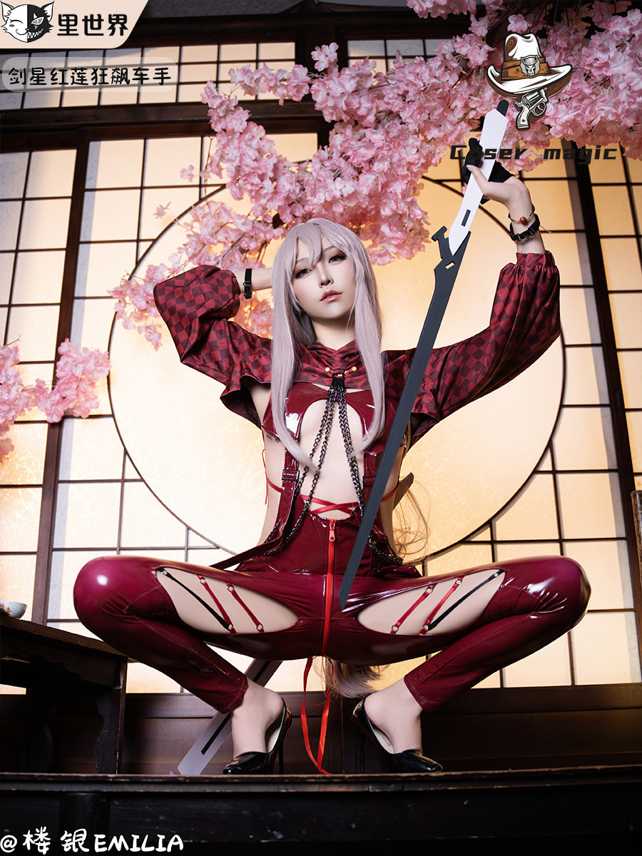 Anime Cosplay Show - Collaborazione NIKKE × Stellar Blade, Dea