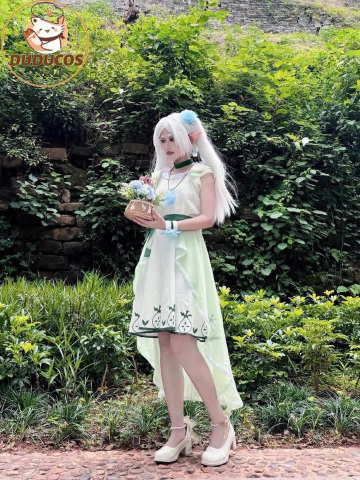 Anime Frieren: Beyond Journey' - Anime Cosplay Maid recensione e prezzo